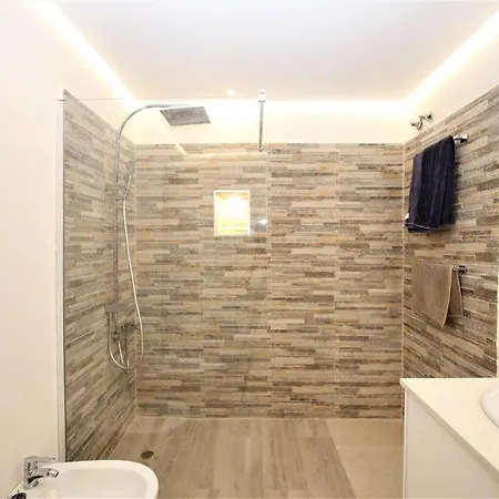 Apartment -frontline- Large, 1st Floor Modern Apartment-puerto Paraiso Estepona