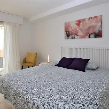 -frontline- Large, 1st Floor Modern Apartment-puerto Paraiso Апартаменты *