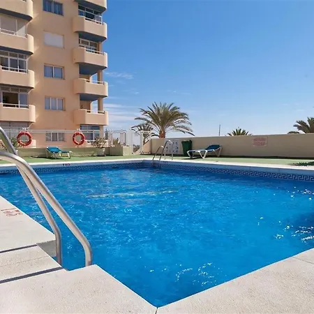 -frontline- Large, 1st Floor Modern Apartment-puerto Paraiso Апартаменты